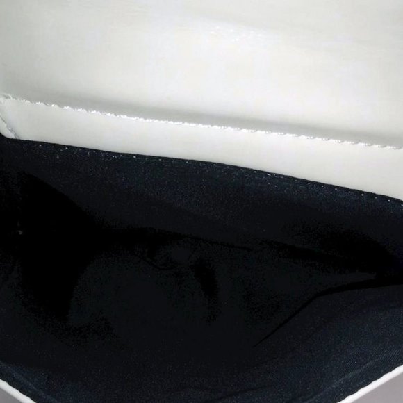 NEW Faux Leather Cluci Cream Backpack/Device Bag - Picture 11 of 13